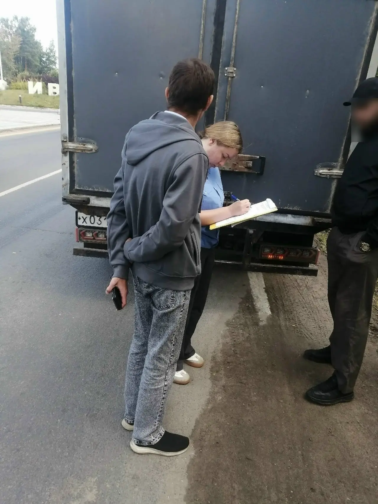 ⚠ В Ивановском районе остановили фургон с мясом без документов: водитель оказался нелег...