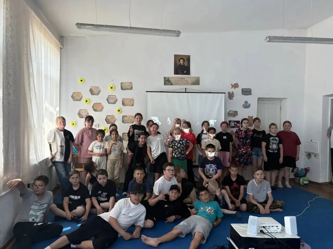 ✨ День Пушкина в лагере «Новая волна»! ✨

Воспитанники МБОУ СОШ № 43 имени Андрея Гречишкина провели