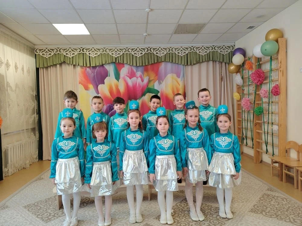 🎉☀️Балаларыбызның тагын бер җиңүе белән уртаклашабыз.👍🌷 Ел саен үткәрелүче "Бөтен ил бергә" дип а