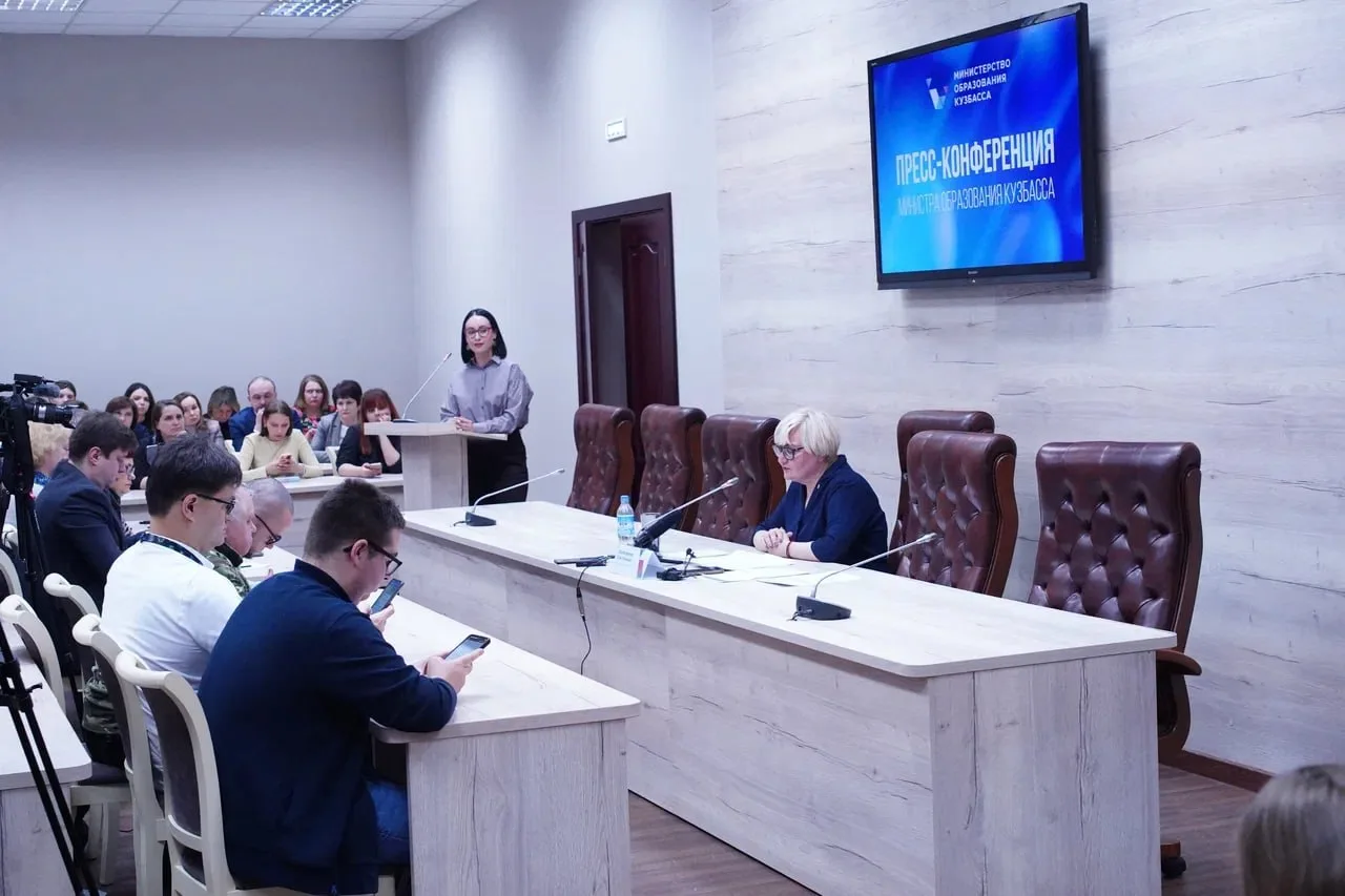 Провела первую в 2026 году пресс-конференцию. С представителями СМИ, блогерами и юнкорами детских и 