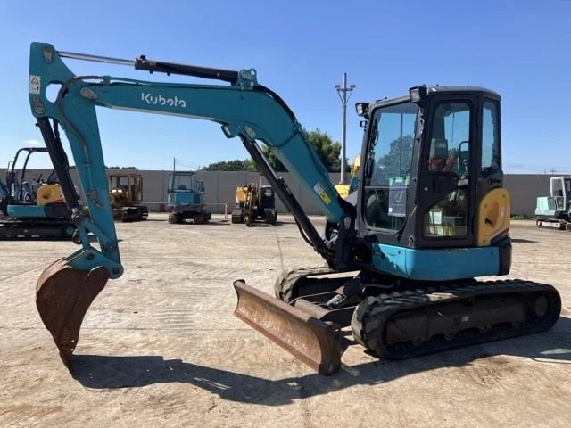 Сегодня купили в Японии, японский мини-экскаватор Kubota U40-6 2014г.в. 3118м/ч..
