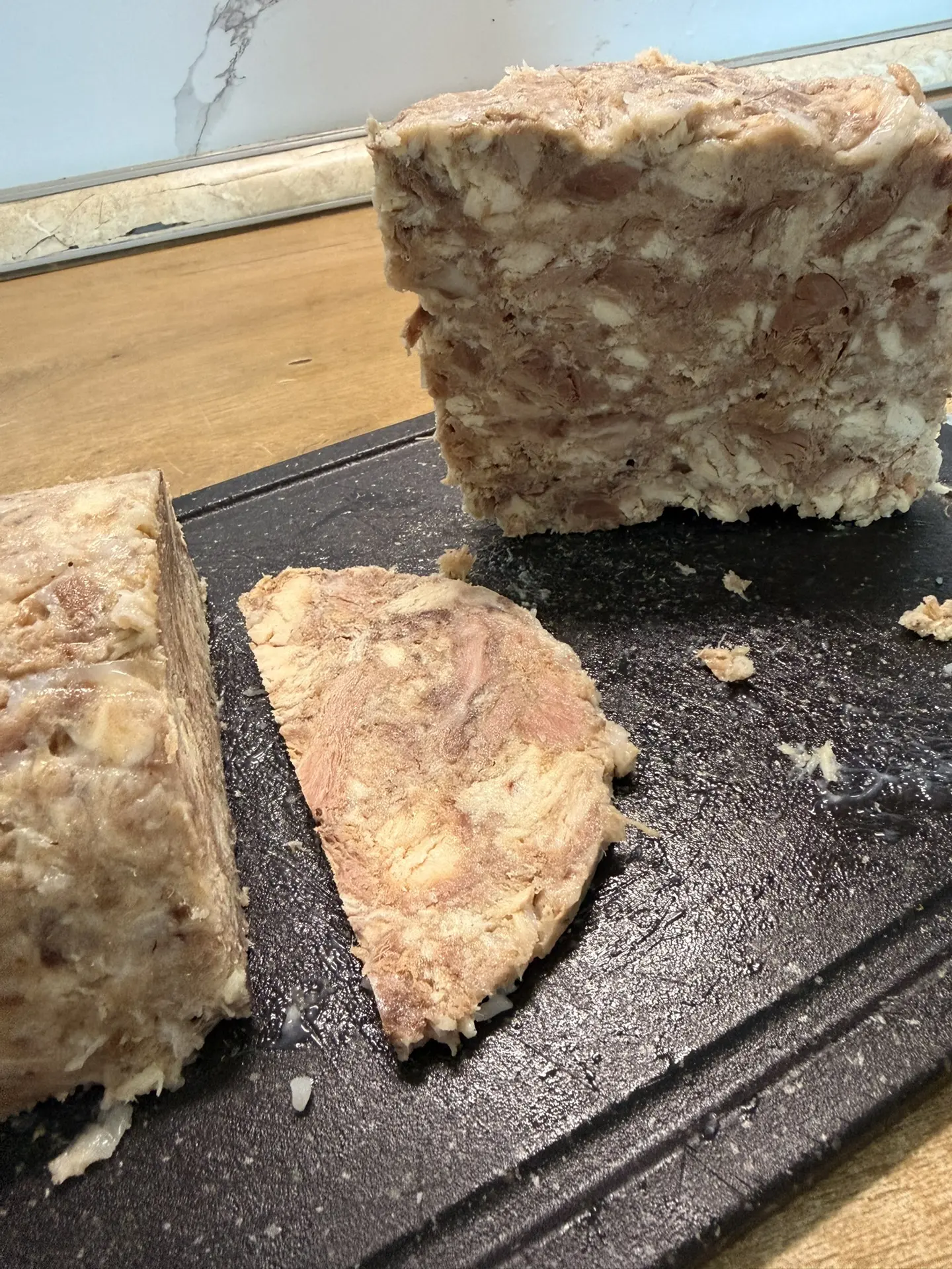 Это очень вкусно, рецепт с зеленью с прошлого года, вчера делала просто курица и рулька...