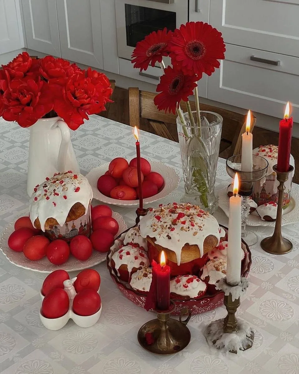 С Пасхой, уральцы! 🤩  Пусть даже за окном еще не по-летнему тепло, а снег порой норовит вернуться — 