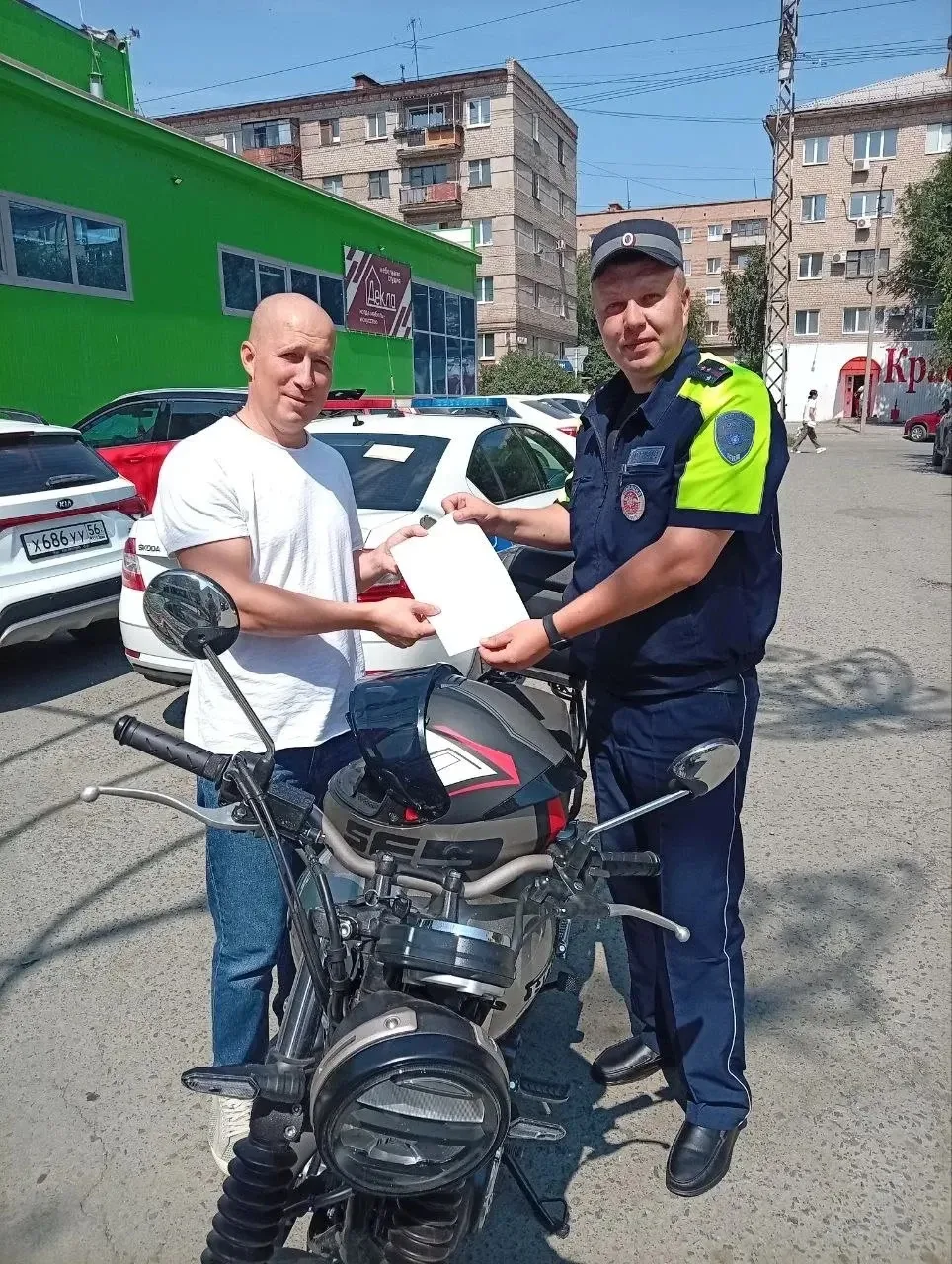 🚔Сотрудники Госавтоинспекции Орска продолжают профилактическую работу по предупреждению ДТП с участ
