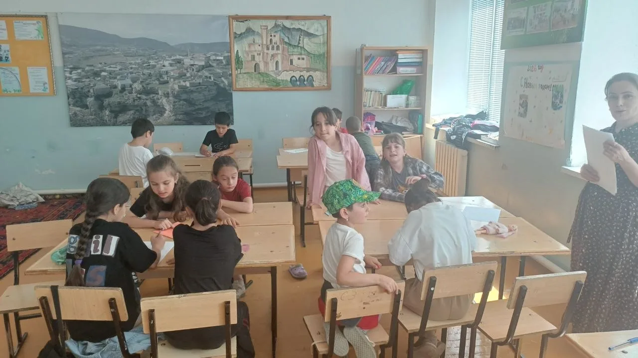 🧩 19-й день в лагере «Радуга»: Мы провели квест-игру «Маршрут здоровья: сделай правильный выбор». �
