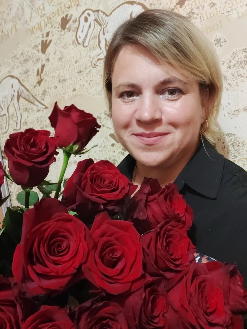 💐Марафон осенних именинников открывает социальный педагог нашей школы Юлия Михайловна ...
