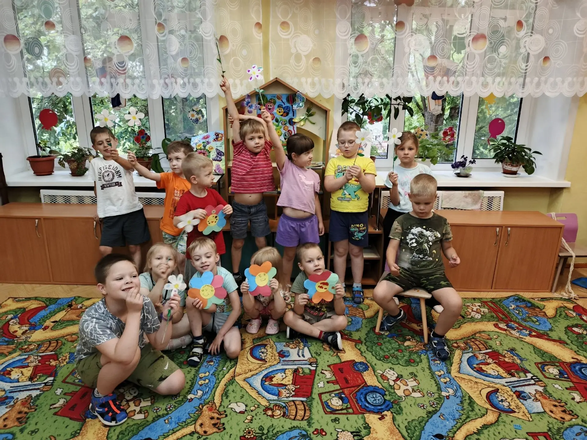 Когда ромашка становится больше, чем просто цветком 🌼

Накануне Дня семьи, любви и верности в нашей