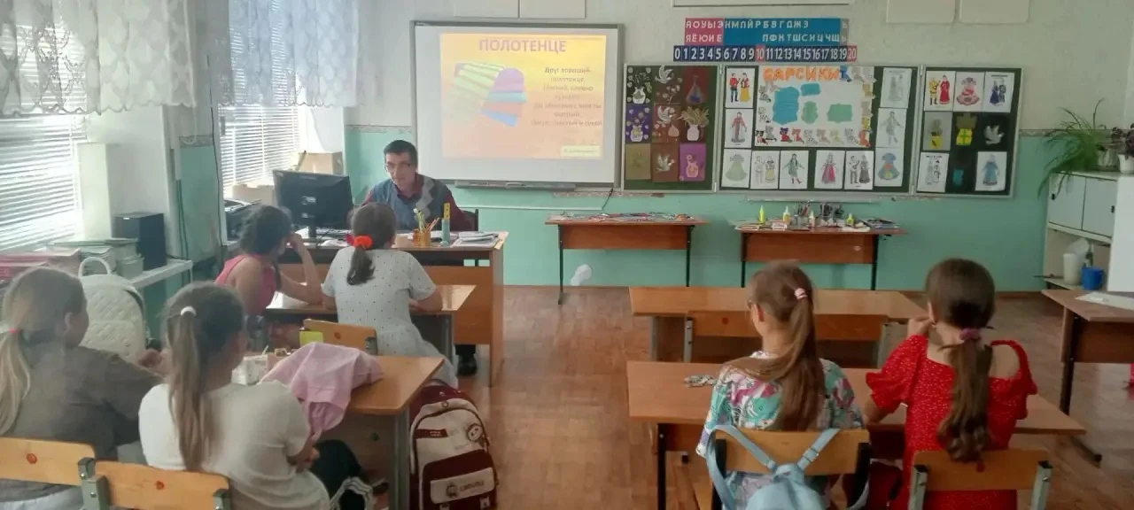 🌈Новый день в пришкольном лагере: знания👌, гигиена😉, танцы👍 и отдых🙌!

✨Сегодня в нашем лагере 
