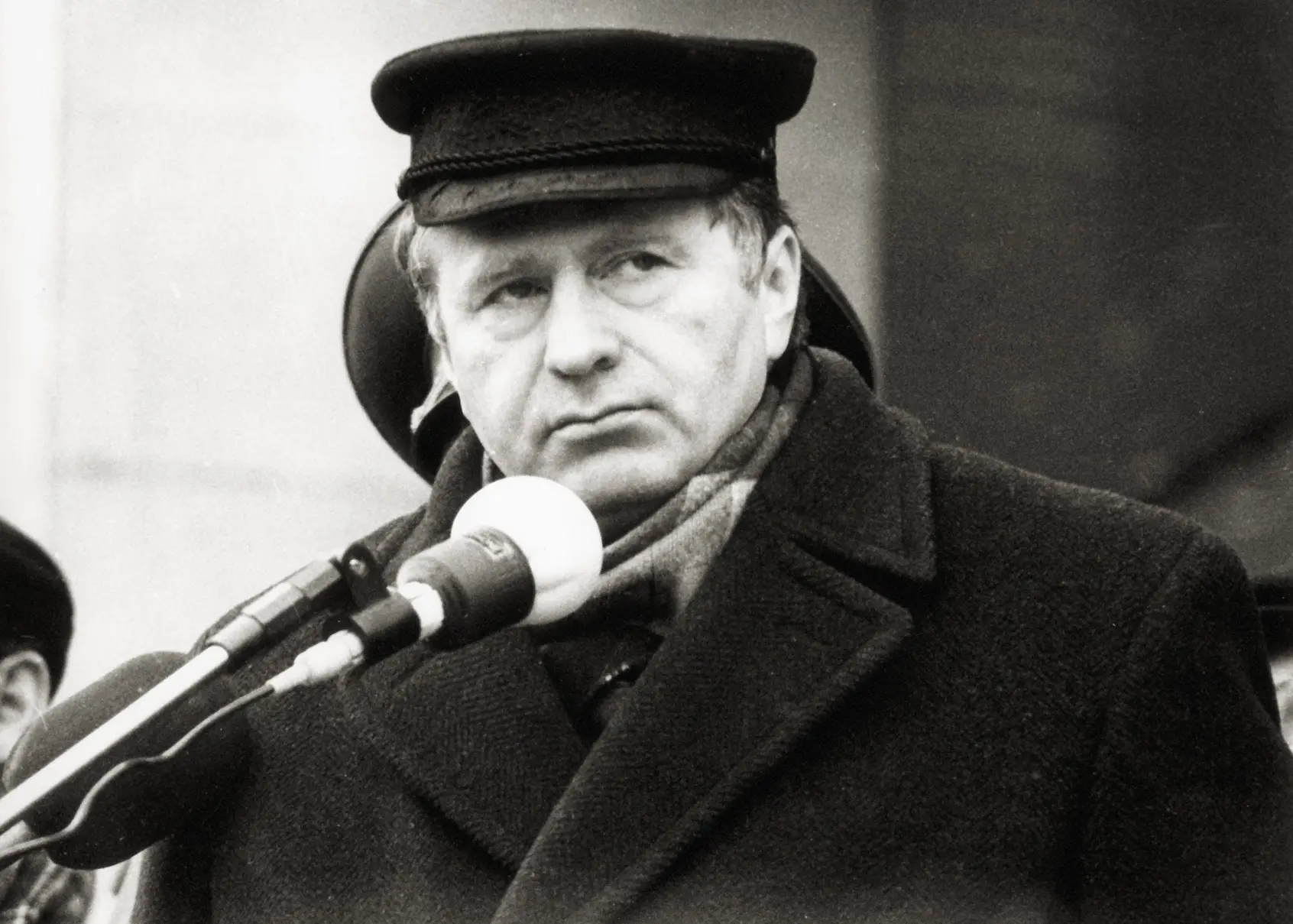 Совершите путешествие на «поезде Жириновского»