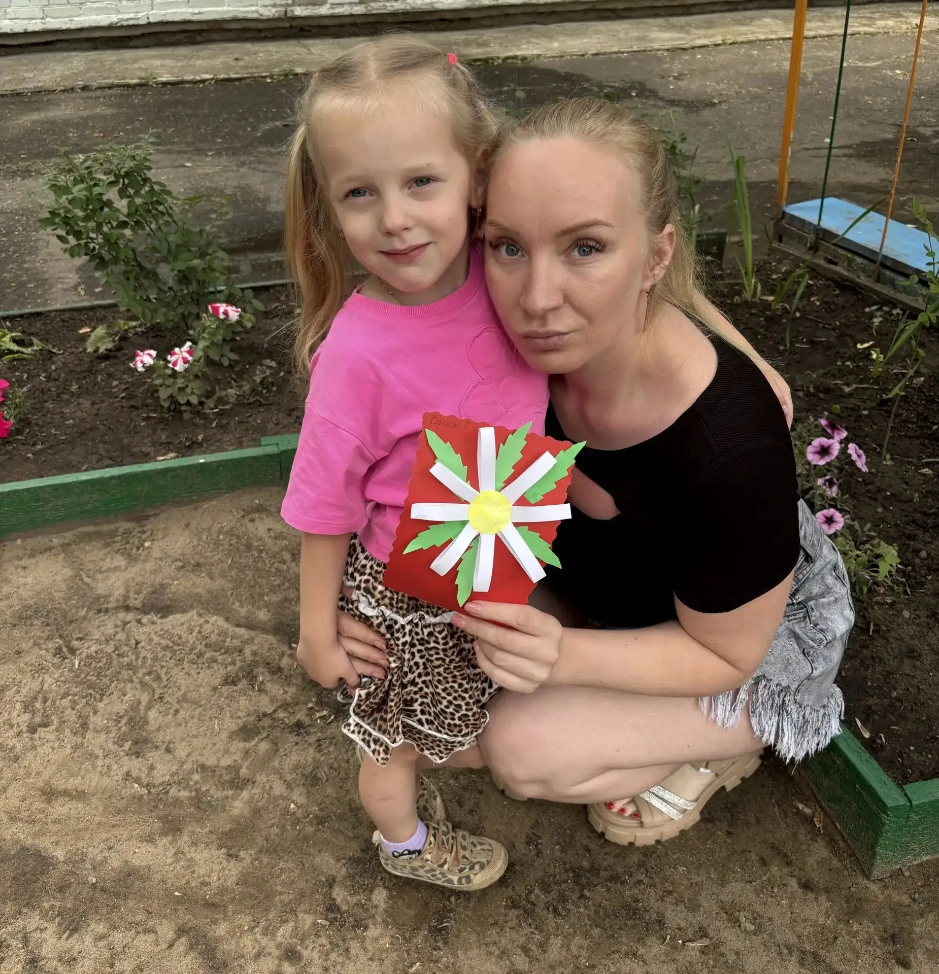 Вот такие ромашки подарили дети своим родителям в День семьи, любви и верности!