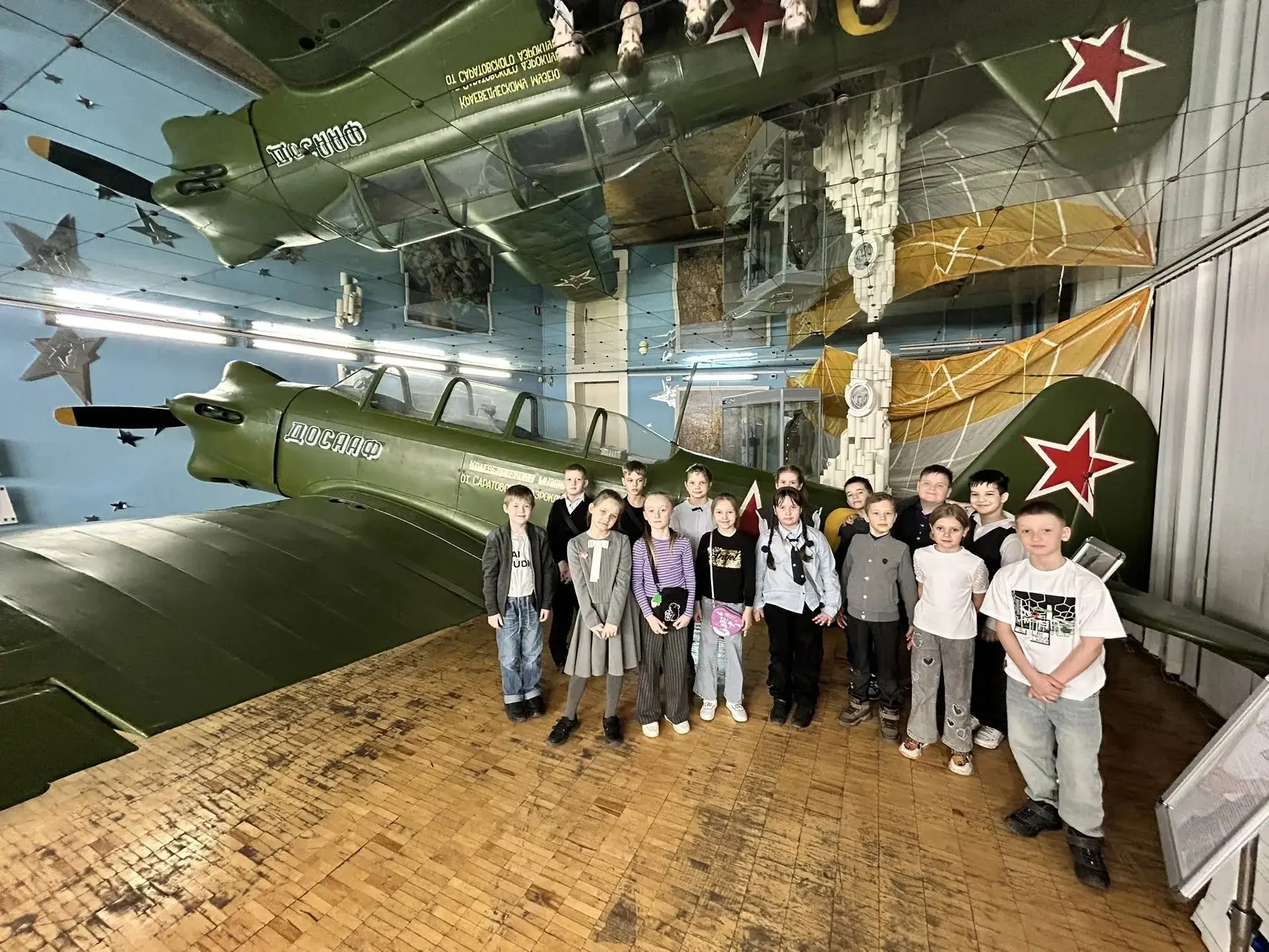 26 марта учащиеся 2 «В» вместе с классным руководителем Батюк М.П. посетили обзорную экскурсию в Кра