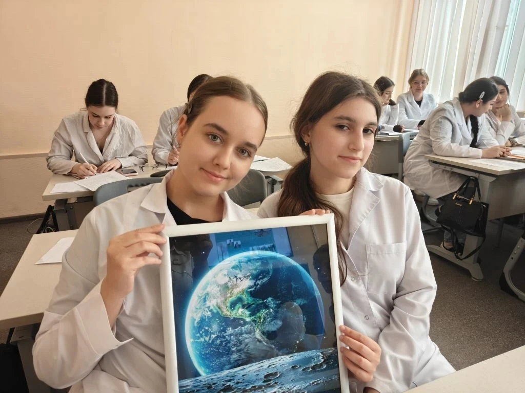 Неделя Космоса в колледже: звёзды, подвиг и будущее  🚀 12 апреля отмечается День космонавтики. В это