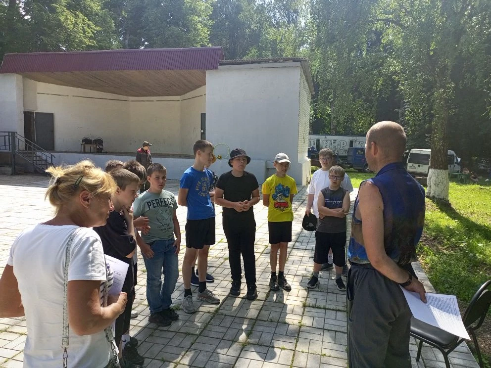 Сегодня в Парке Железнодорожников было весело и интересно. Для учащихся МАОУ СОШ 61 про...
