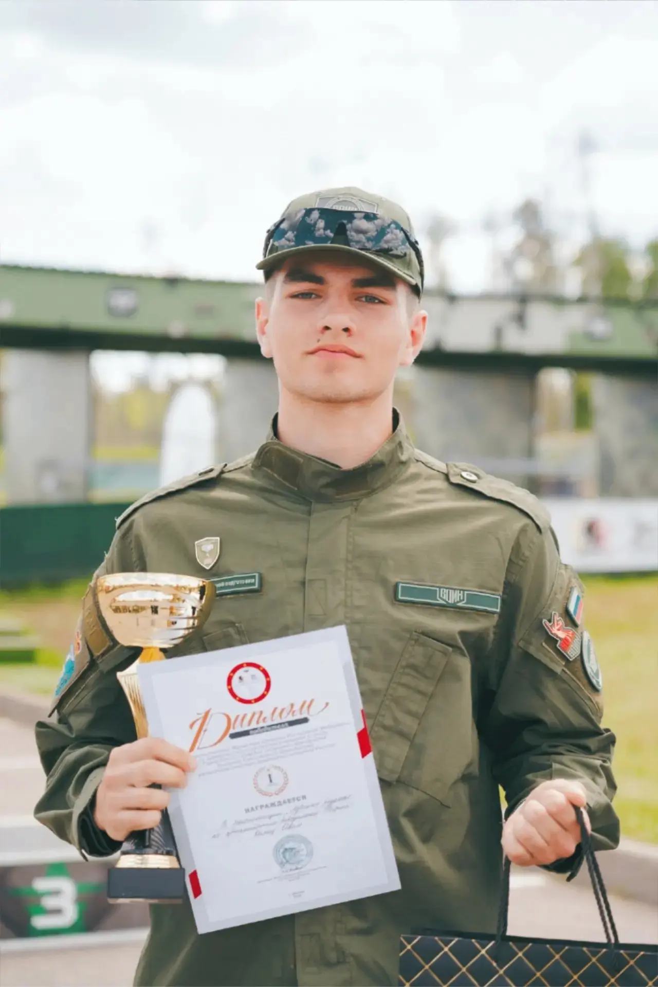 Поздравляю ученика 9 «А» класса 28‑й гимназии Ивана Калица с победой!🤝