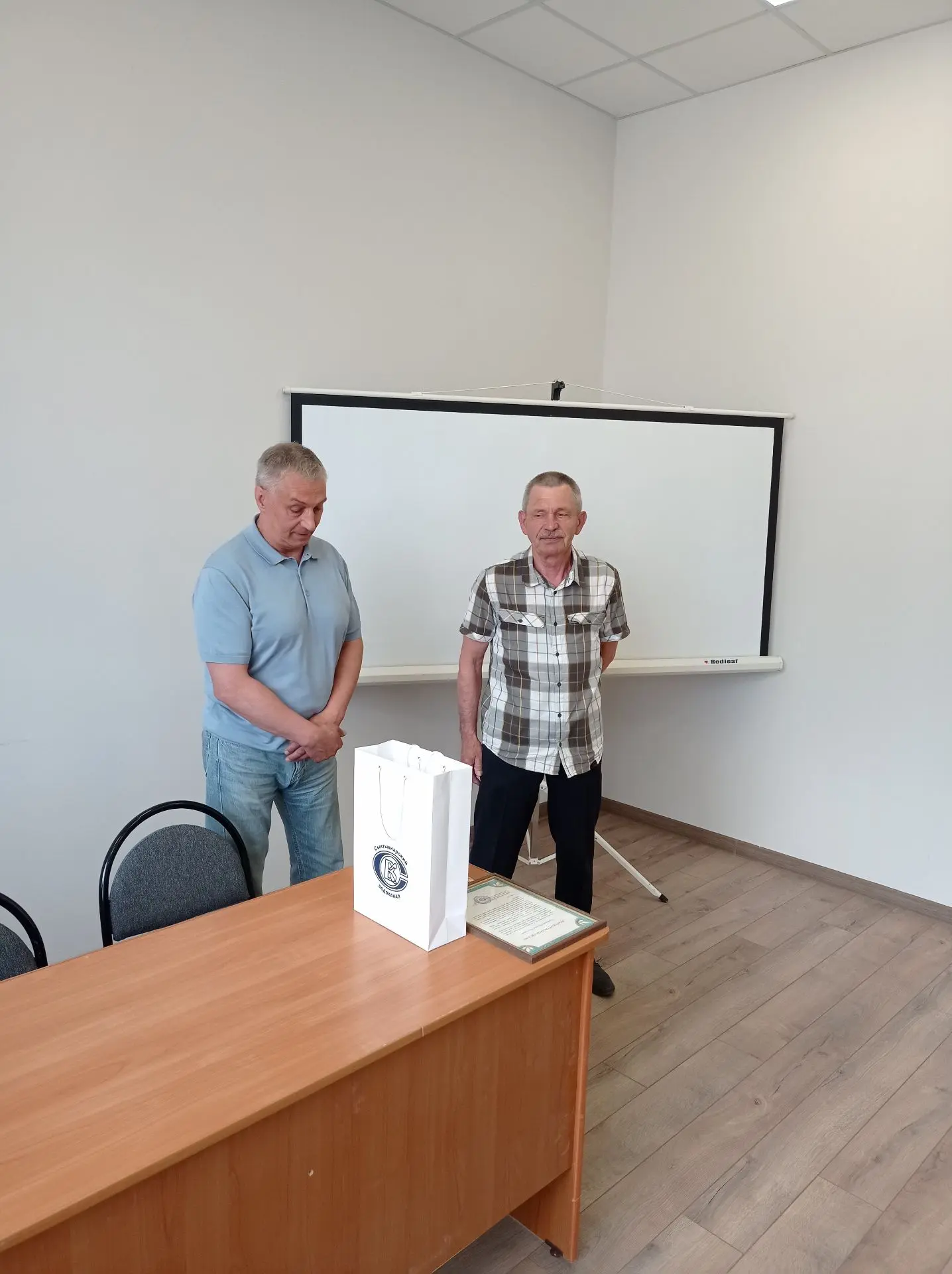 В АО «Сыктывкарский Водоканал» проводили  на заслуженный отдых начальника участка «Човский» - Громых