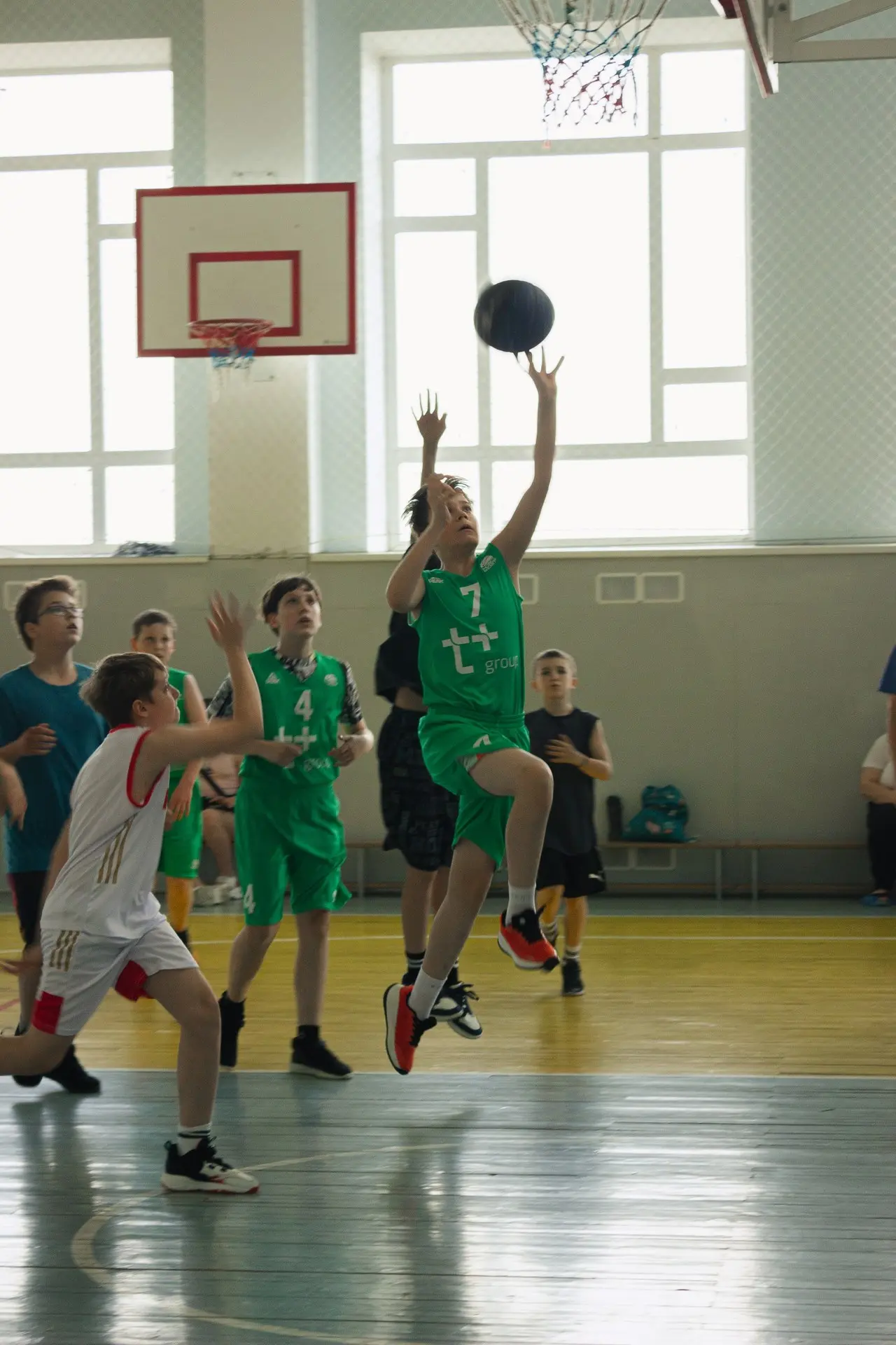 Наши юные баскетболисты продолжают покорять площадки области! 🏀🔥  Обучающиеся МАОУ «Татановская СОШ»