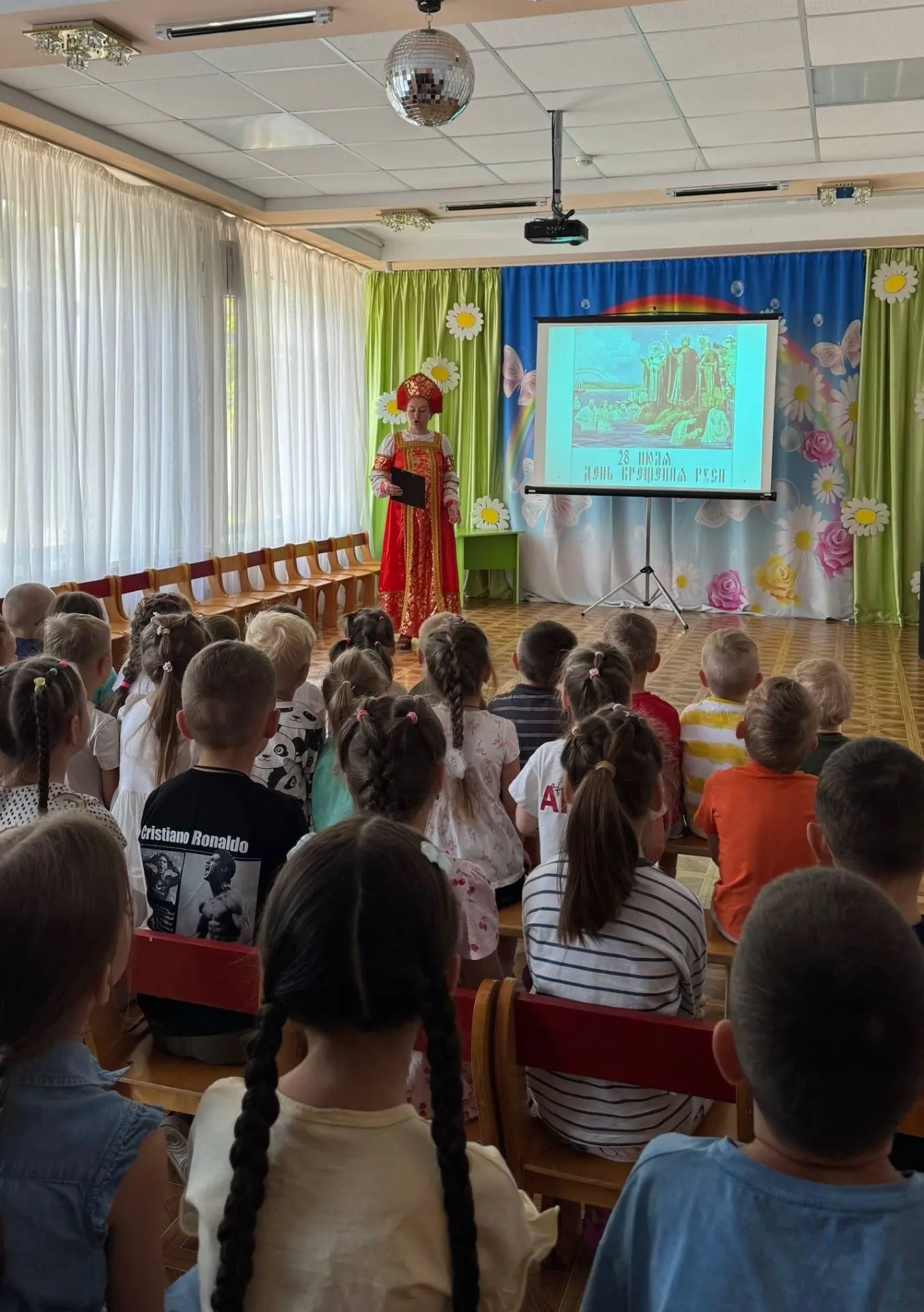 🇷🇺Праздник души и силы духа! Сегодня наш детский сад отмечал День Крещения Руси. 

🗡🛡Сначала мы 