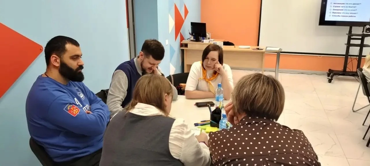 На этой неделе прошло мероприятие “ПРОмолодёжь: Как нам вас понять?”.  Это событие стало площадкой д