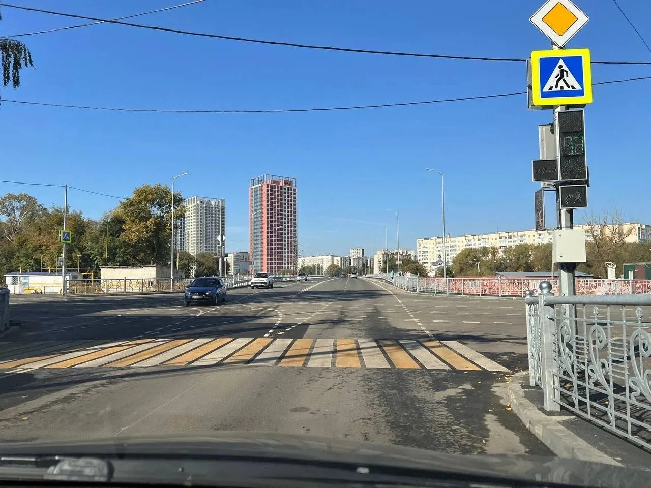 ⚡️Ликвидация последствий атаки БПЛА в Ульяновске продолжается Главное о… — публикация канала «Инсайд Ульяновск»