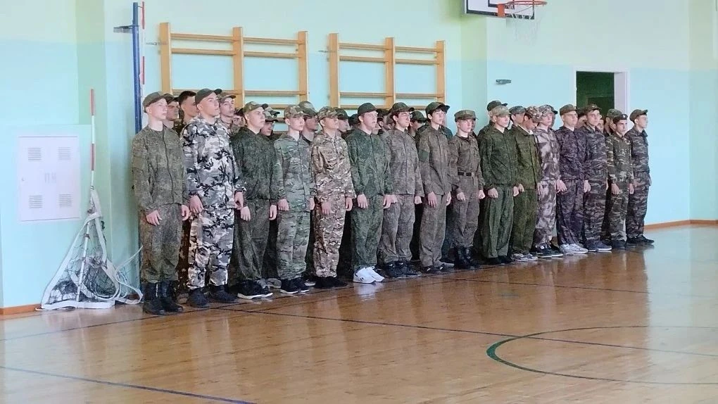 В период с 18 по 22 мая на базе МБОУ СОШ (военвед) и воинской части №12628 прошли 5-ти дневные учебн