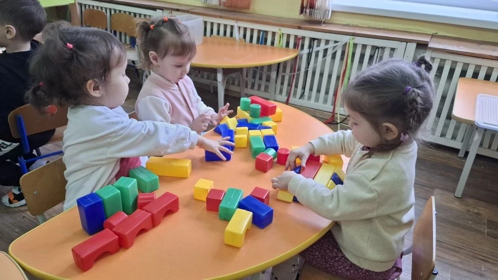 Одним из наиболее естественных для ребенка и любимых им занятий,