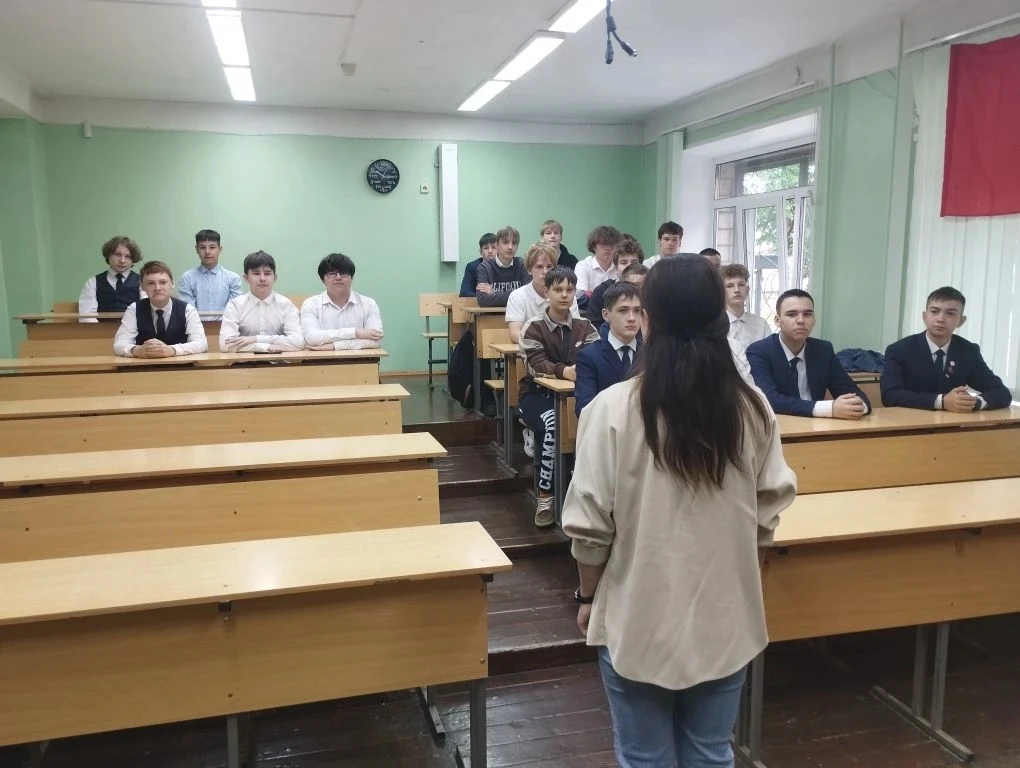☝️Второй день в военно-патриотическом лагере: от теории к практике