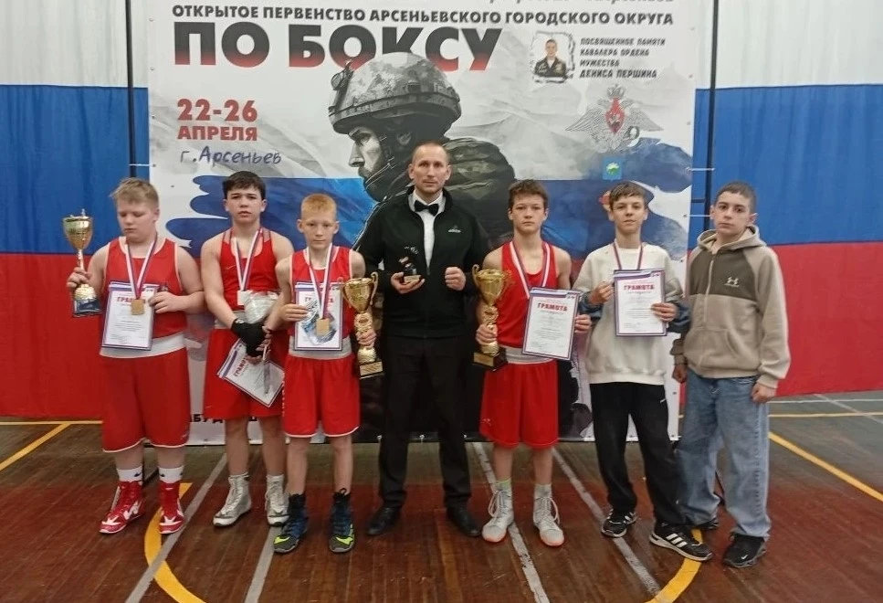 Золото, серебро и бронза: спасские боксеры вернулись с наградами