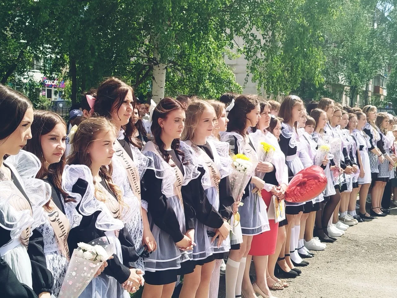 🔔 ПОСЛЕДНИЙ ЗВОНОК 2026✨️В ДОБРЫЙ ПУТЬ, ВЫПУСКНИКИ!❤️

26 мая — важная дата для всех наших девятикл
