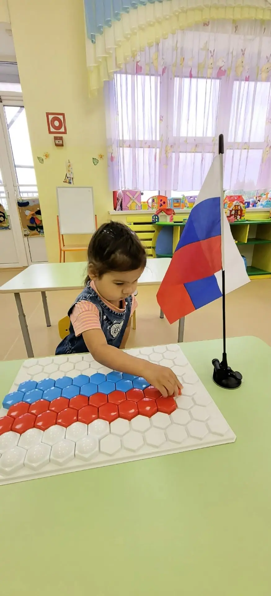 🌸🇷🇺 Всероссийская акция «Цвета Родины» в нашем детском саду!