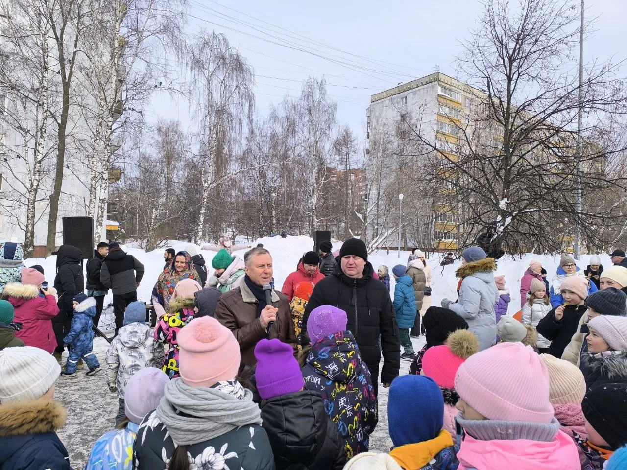 Домоуправляющая компания Нижегородского района совместно с депутатом Законодательного собрания Нижег