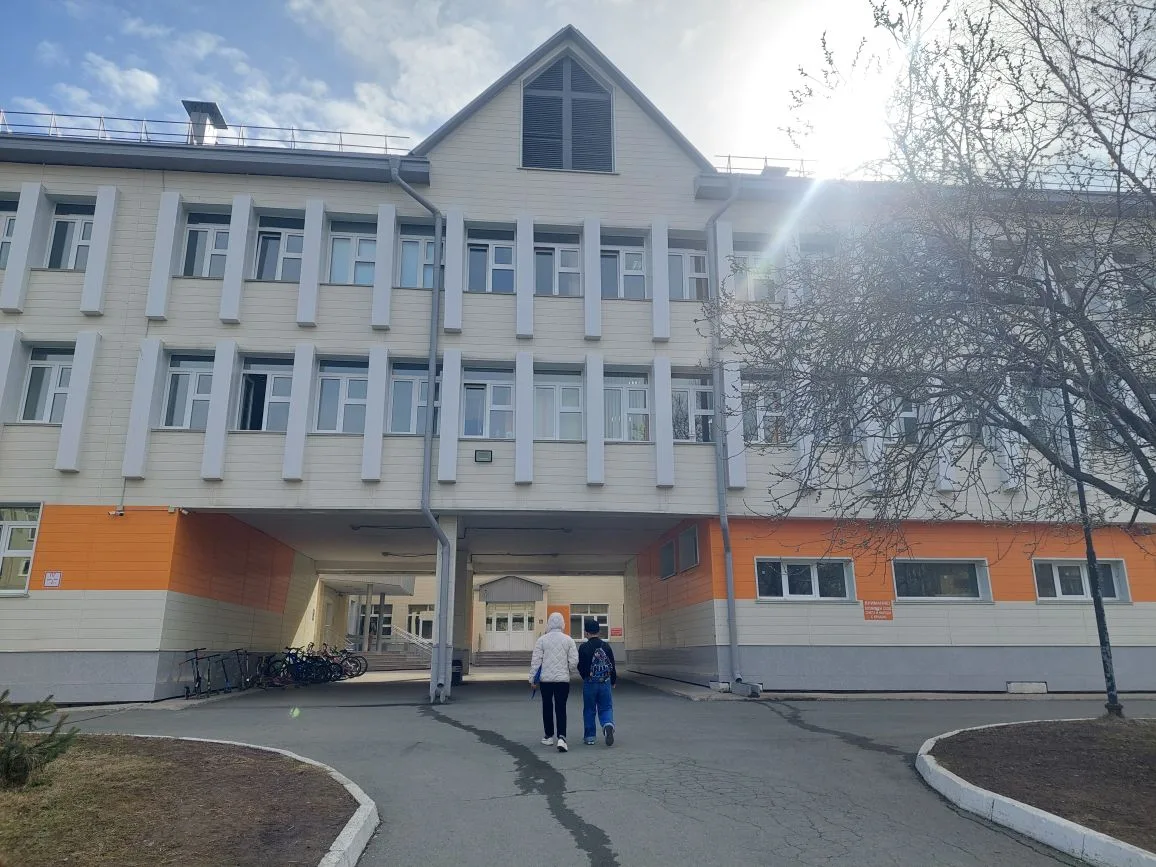 Я сегодня была общественным наблюдателем в школе