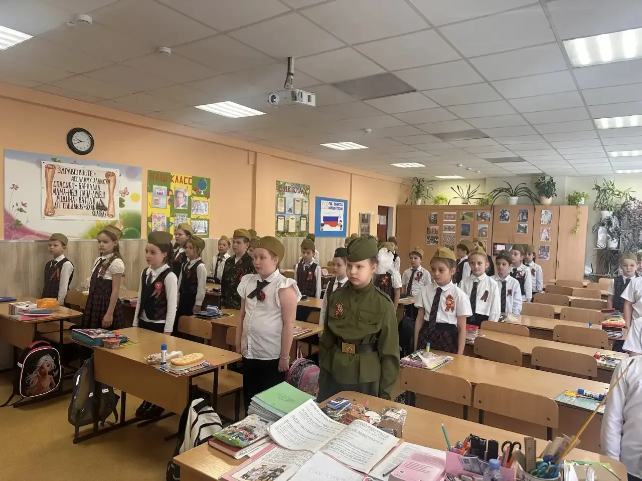🙏Минута молчания: помним, гордимся, скорбим.  Сегодня, в преддверии 9 Мая, в нашей школе прошла Всер