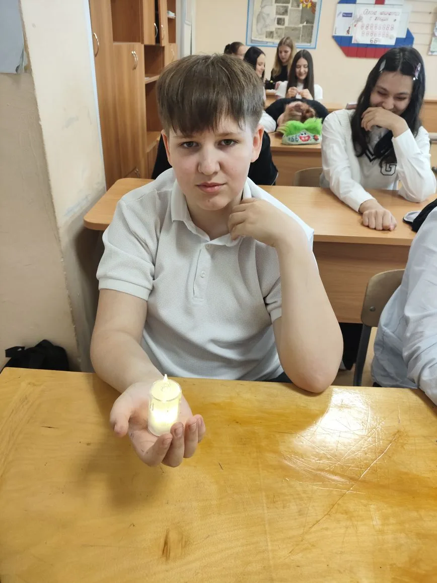 #Семьеведение - урок о самом важном, ценном, дорогом - о семье. 🧑‍🧑‍🧒‍🧒 20 мая учащиеся 7б класса вн