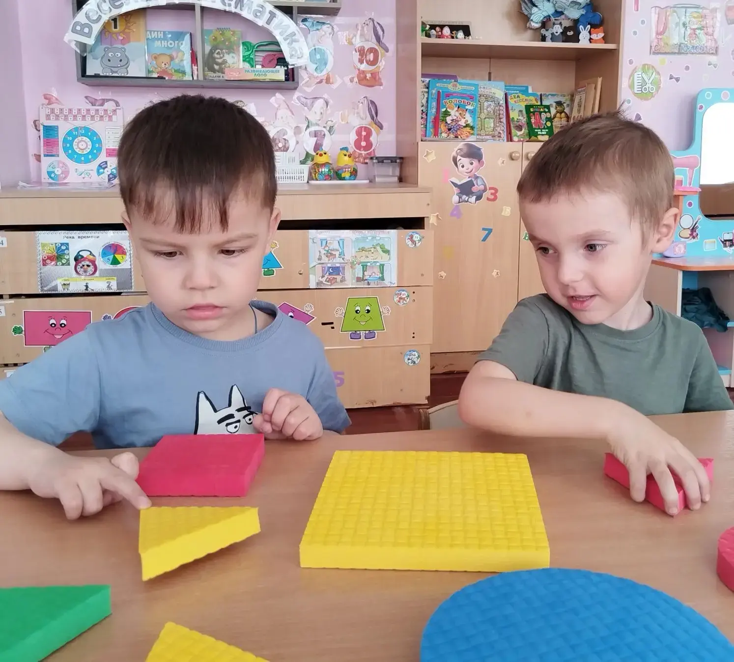 📚 Увлекательная математика в средней «А» группе!