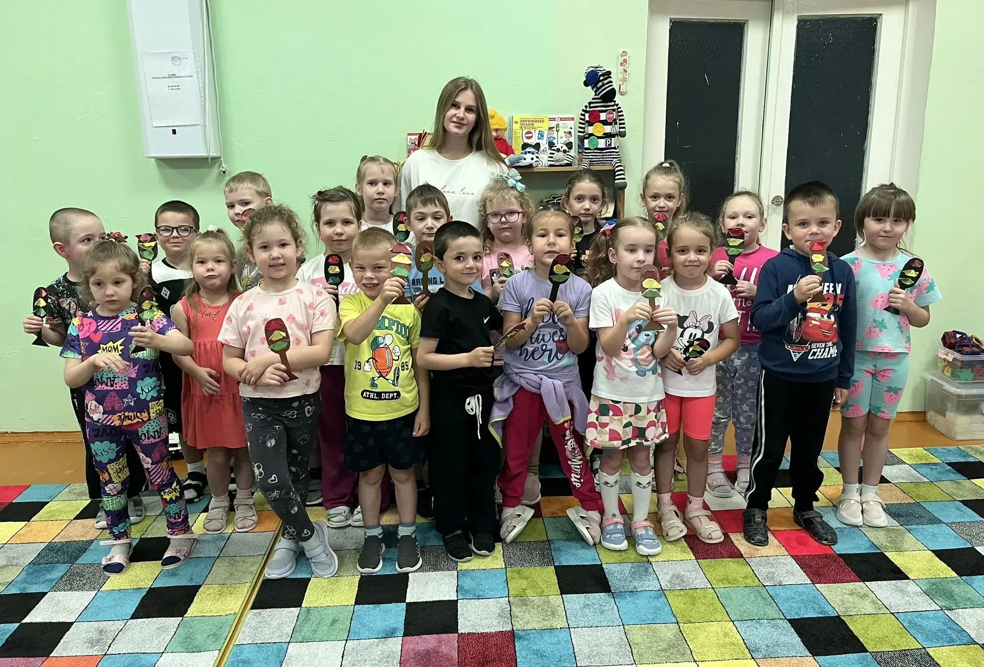 🚦В День рождения Светофора, 5 августа, воспитанники детского сада «Радуга» отправились...