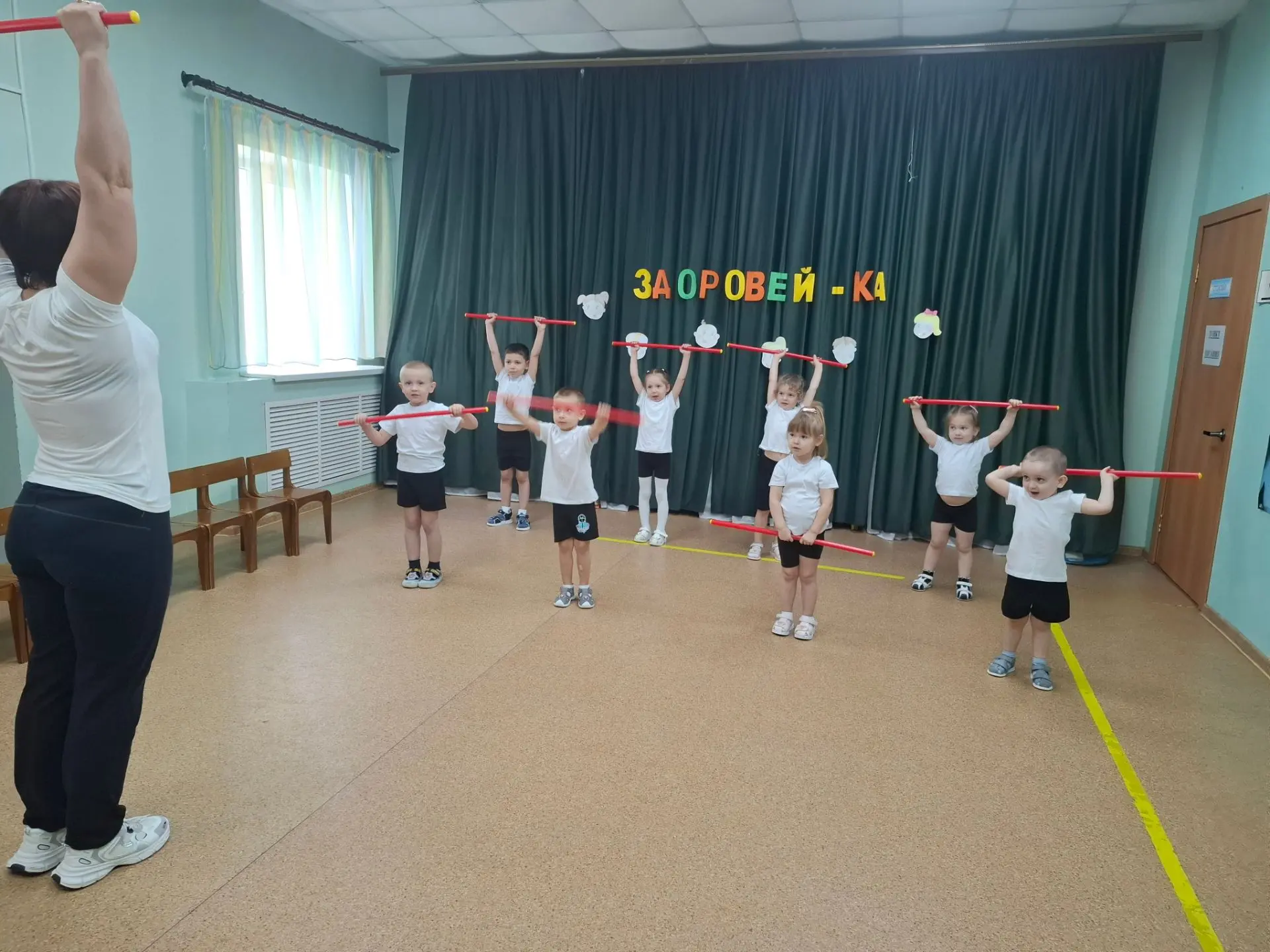 Спортивно – оздоровительный час «Здоровей – ка»!