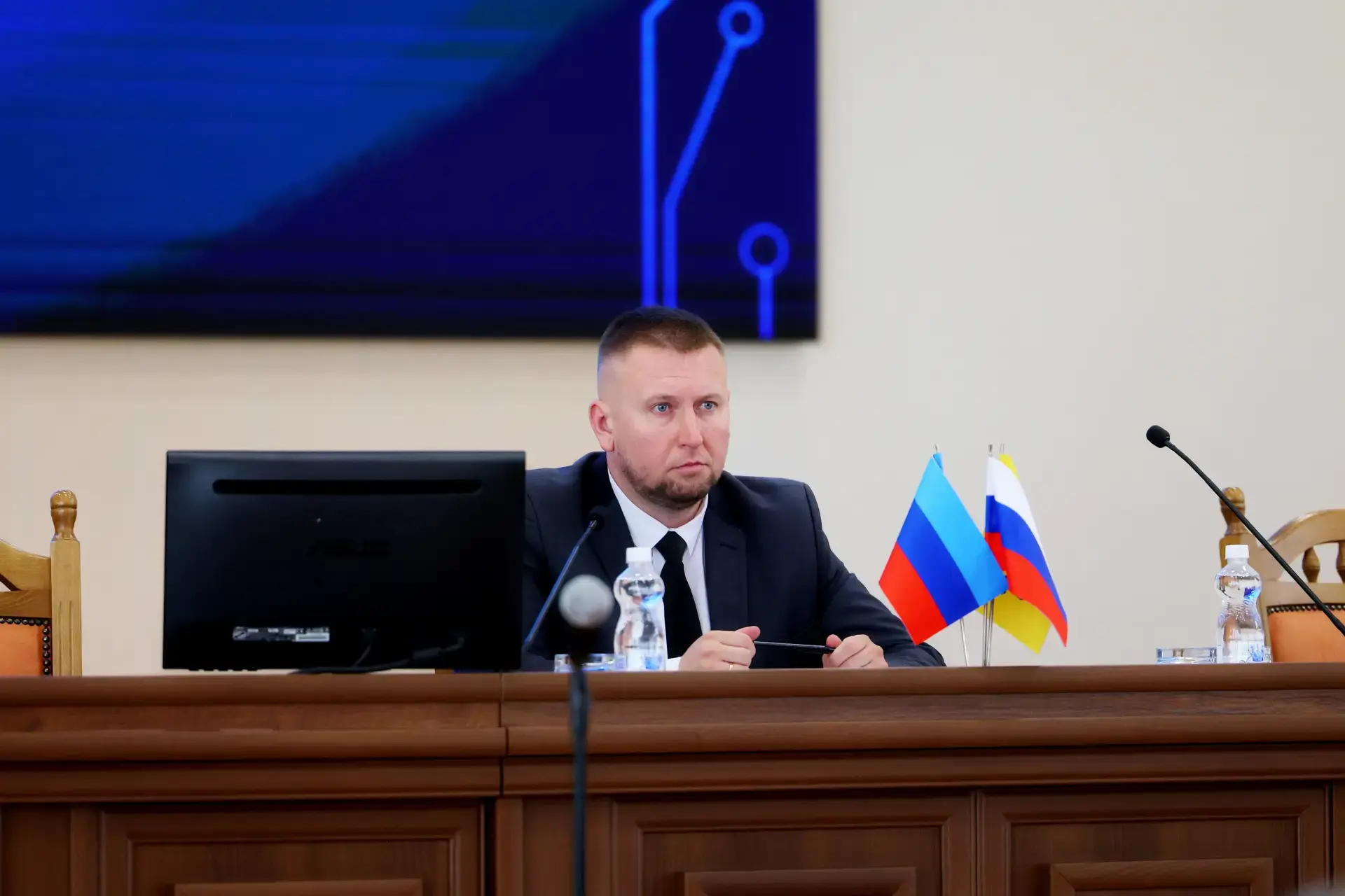 ✍️Бюджетная политика ЛНР в 2025 году была направлена на решение социальных задач

19 июня в Луганске