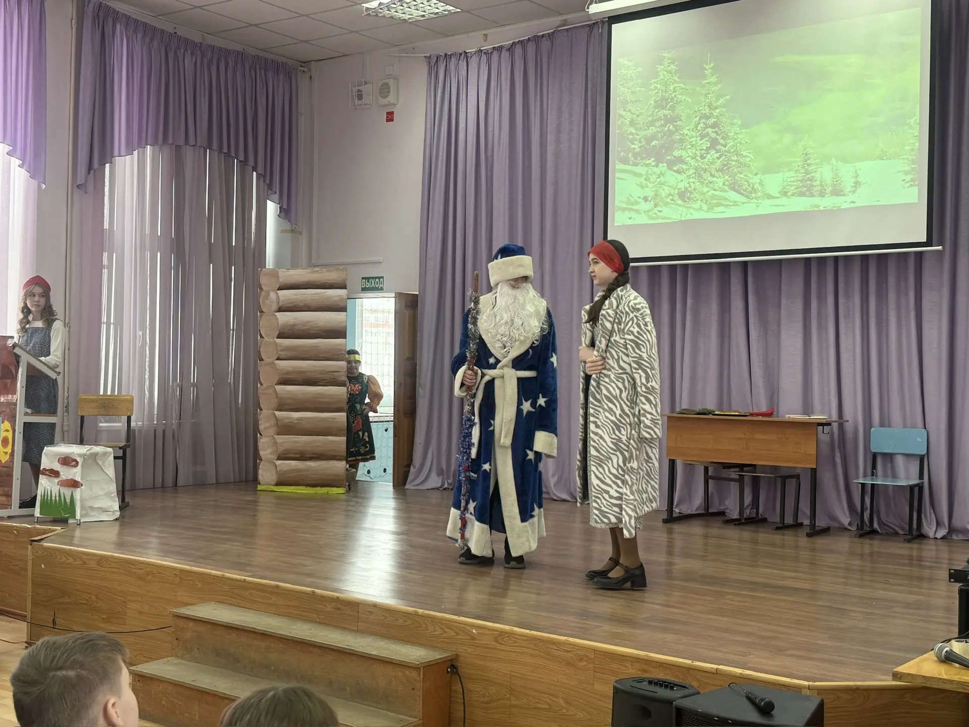 🎭Спектакль «Морозко»: Волшебство школьного театра  В нашей школе  прошел замечательный зимний спекта