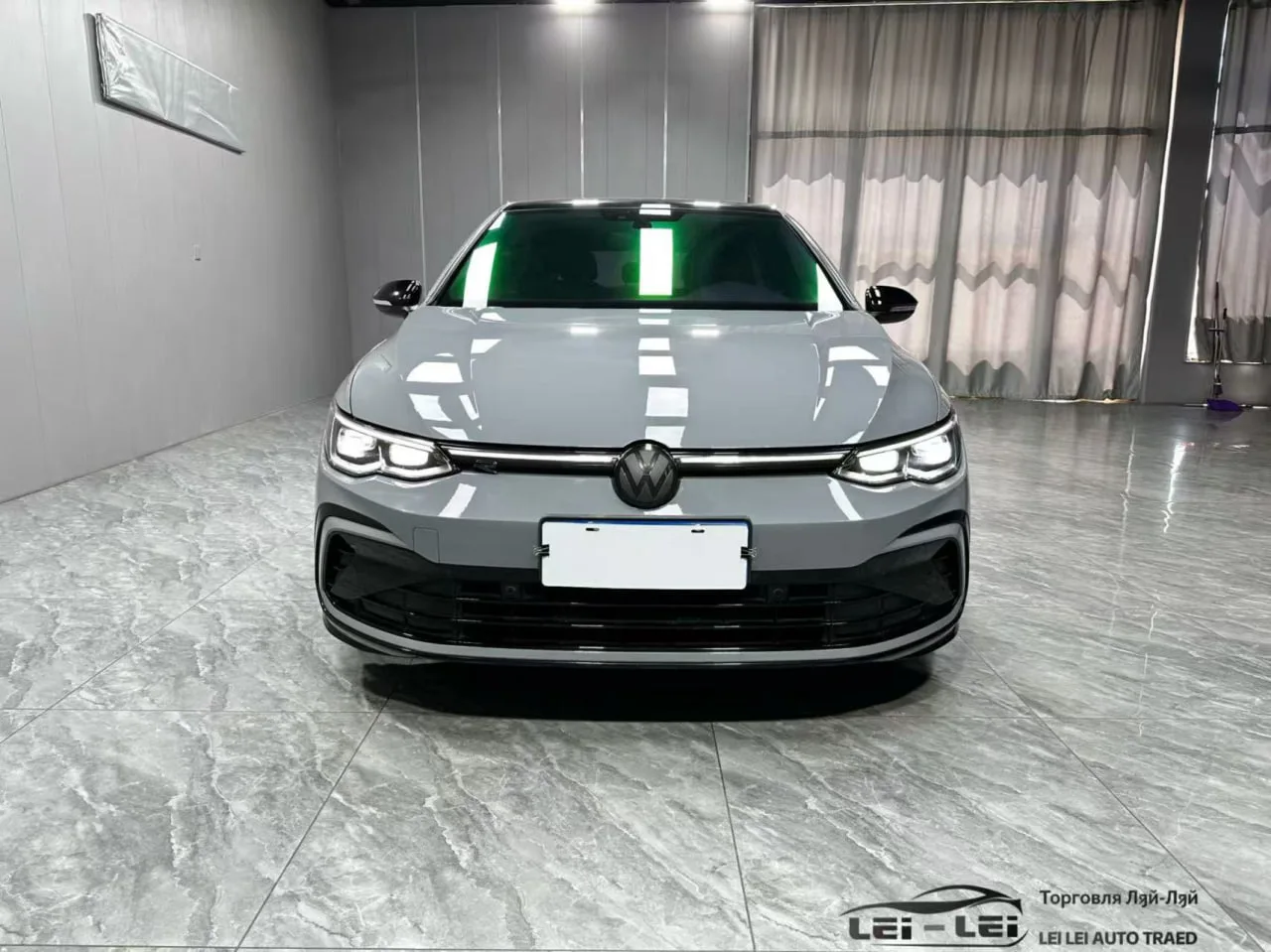 Volkswagen Golf 2023 280TSI DSG R-Line Lite 
⚙️ Привод: 2WD 🛞
🔧 Объём двигателя: 1.4L Turbo ⚡️
📅 