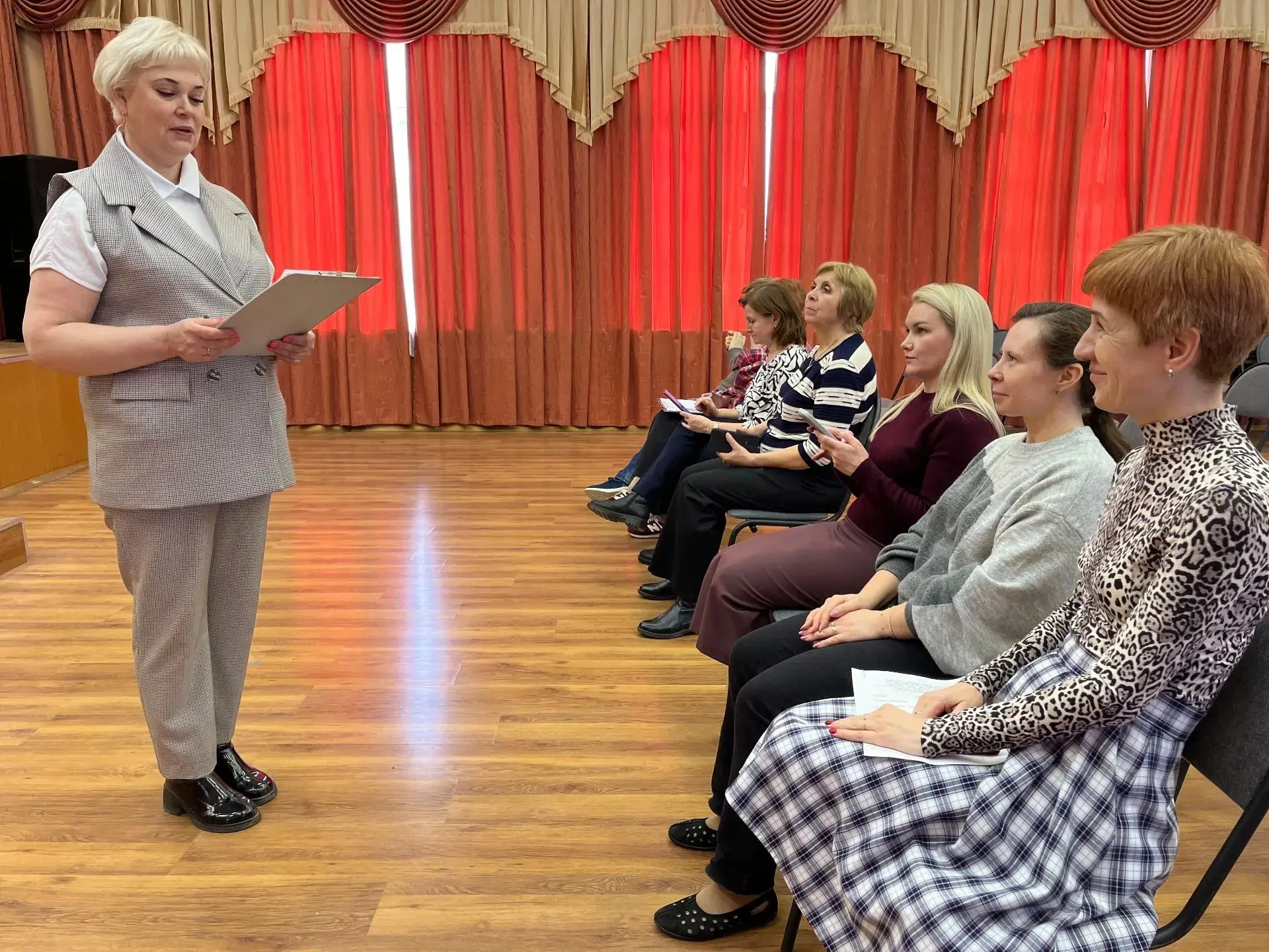 Экзамены: как поддержать ребёнка  ✨ Для учителей 9 и 11 классов состоялся лекторий — «Экзамены: как 