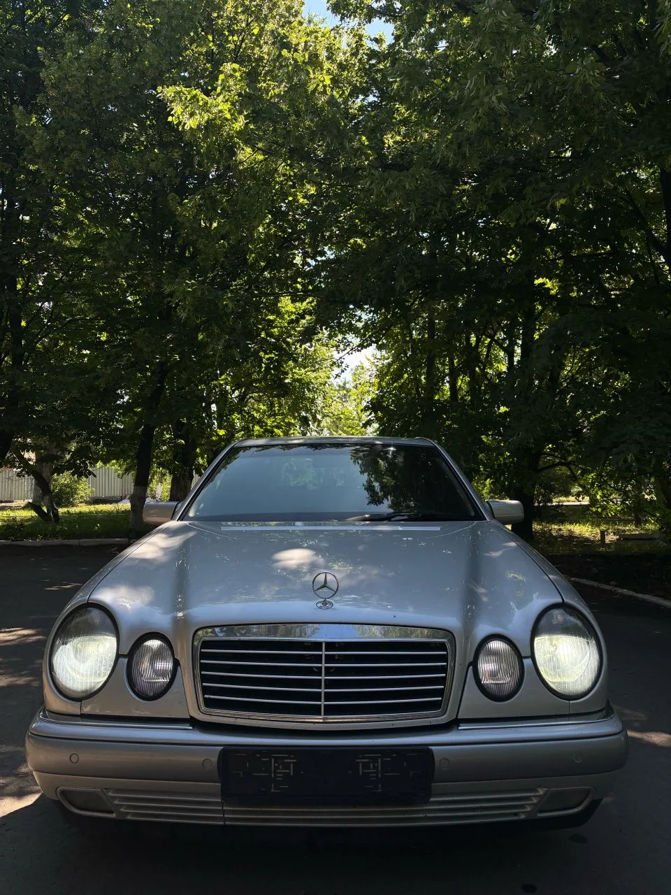 Продам
Mercedes-Benz w210 
2.4 Бензин (170 л.с.)
Задний привод
Автомат
ПТС оригинал, полностью обслу