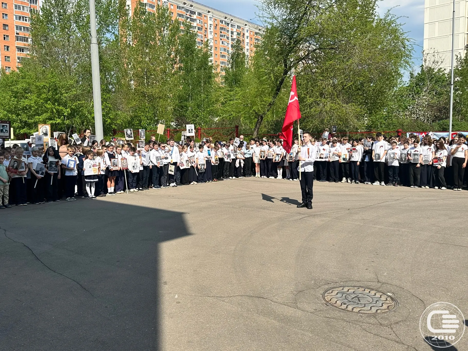 🚩 7 мая в школьном подразделении «Новороссийский» состоялась линейка, посвящённая Дню Победы, и шест