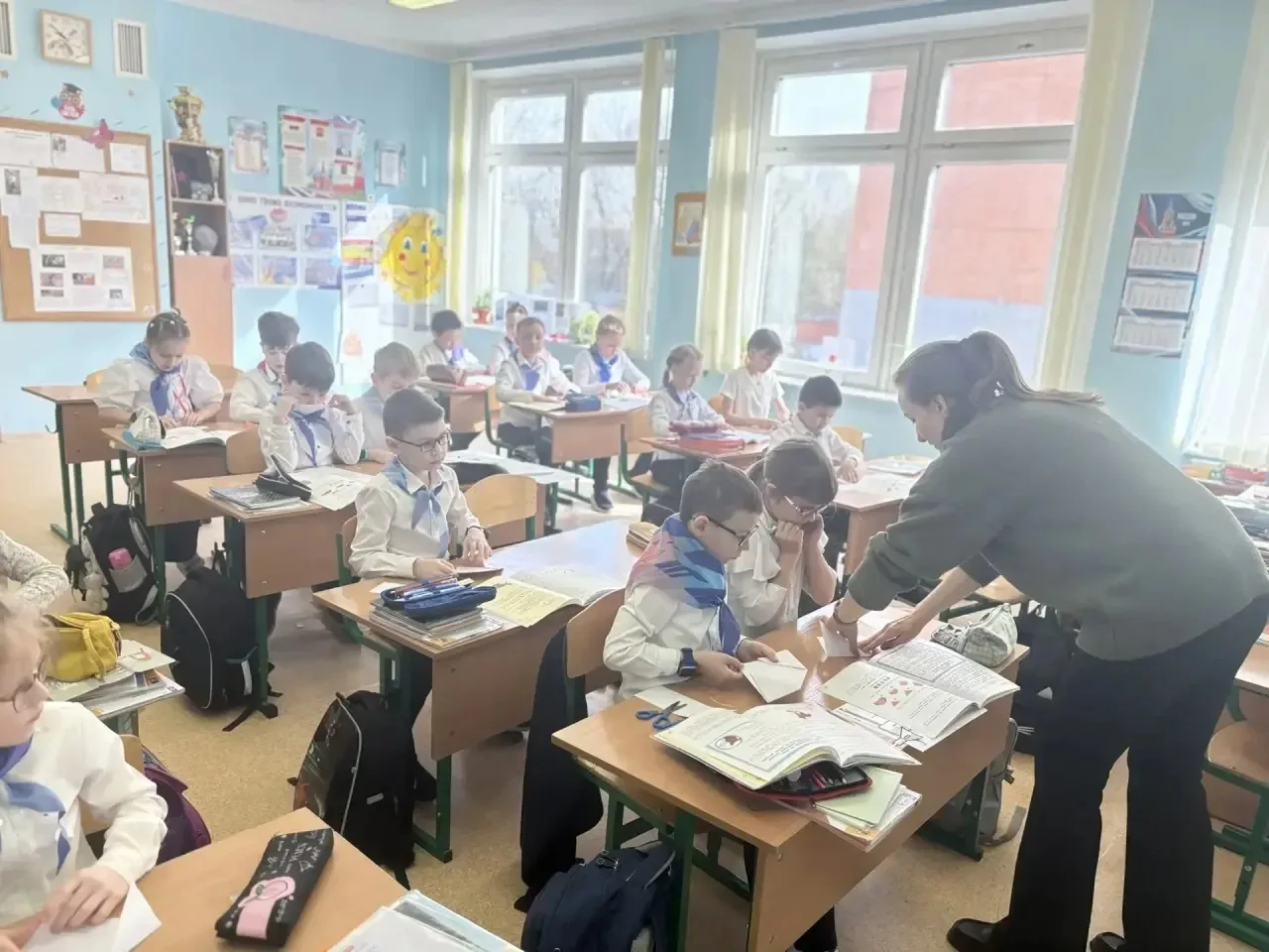 🐾  Уроки милосердия от центра «Юна»  В рамках арт-фестиваля «Хороший день» благотворительного проект
