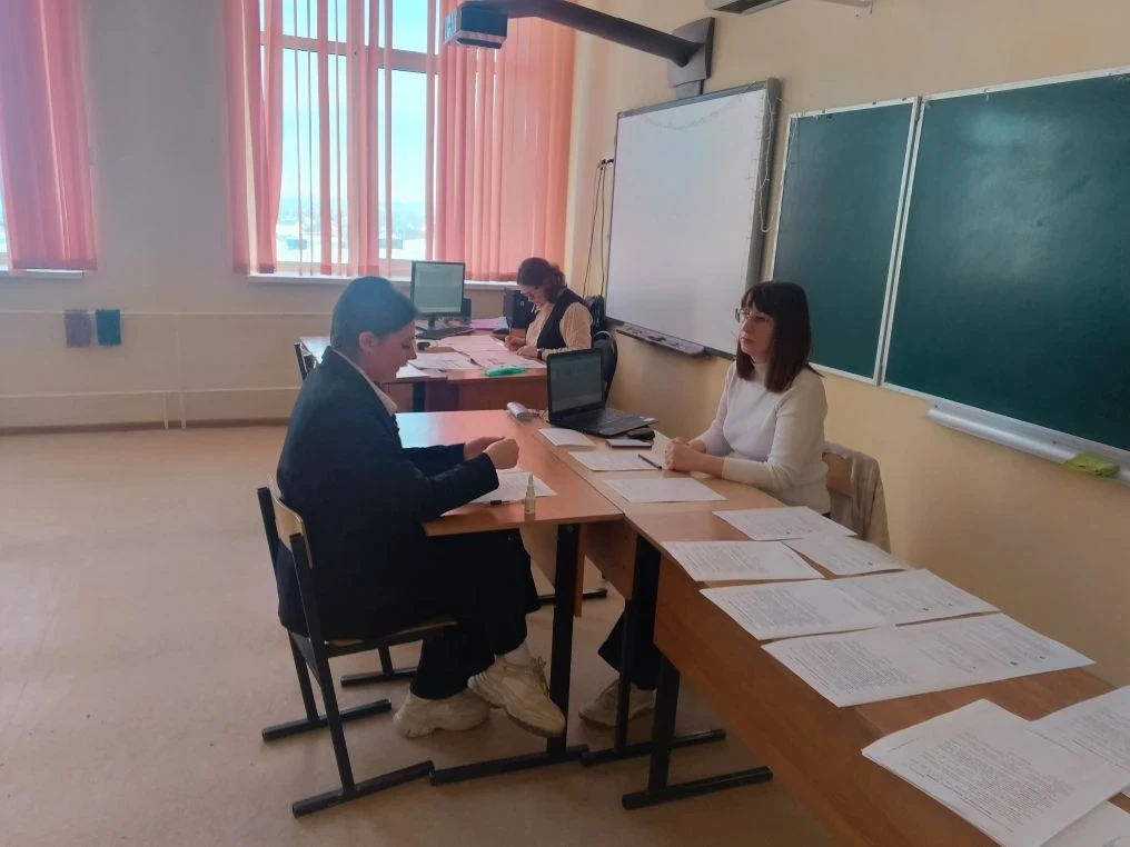 112 девятиклассников нашей школы приняли участие в итоговом собеседовании по русскому языку в основн