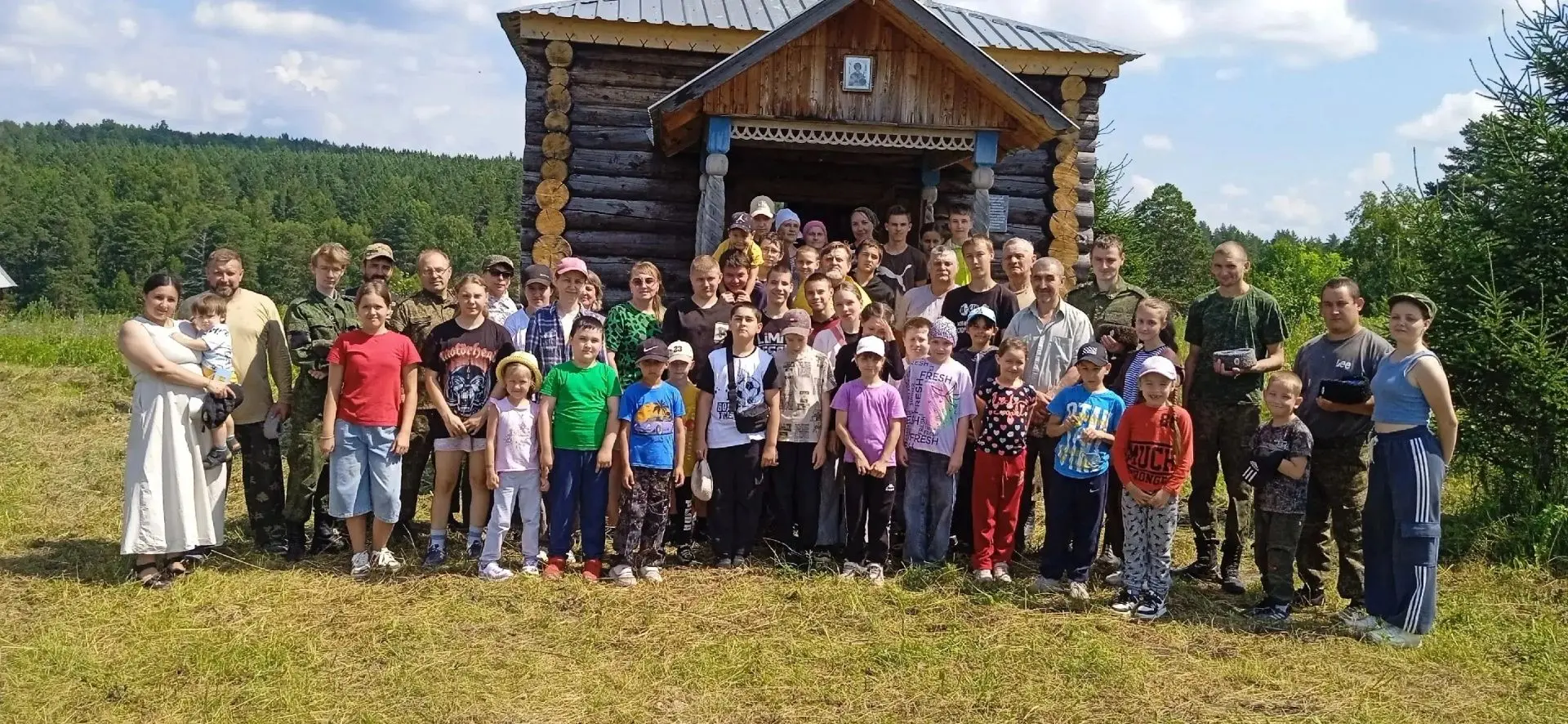 Нязепетровские казаки пригласили наших воспитанников на праздник, посвящённый Святым апостолам Петру