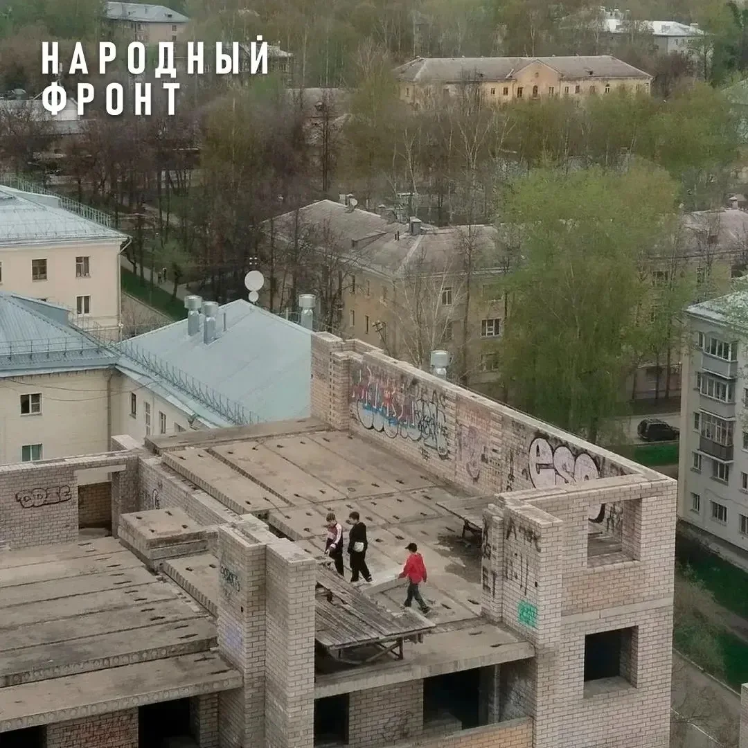 Ответственный за долгострой на Пугачева в Кирове с прошлого года не исполняет решение с...
