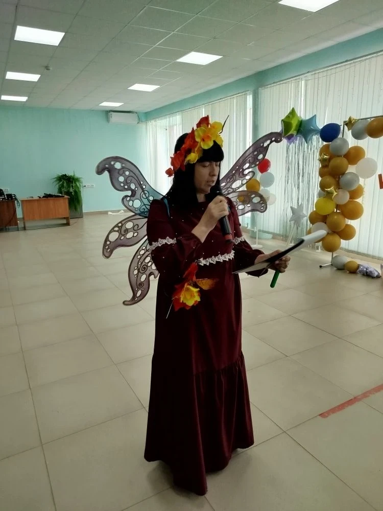 «Яркие краски лета» - театрализованное представление.