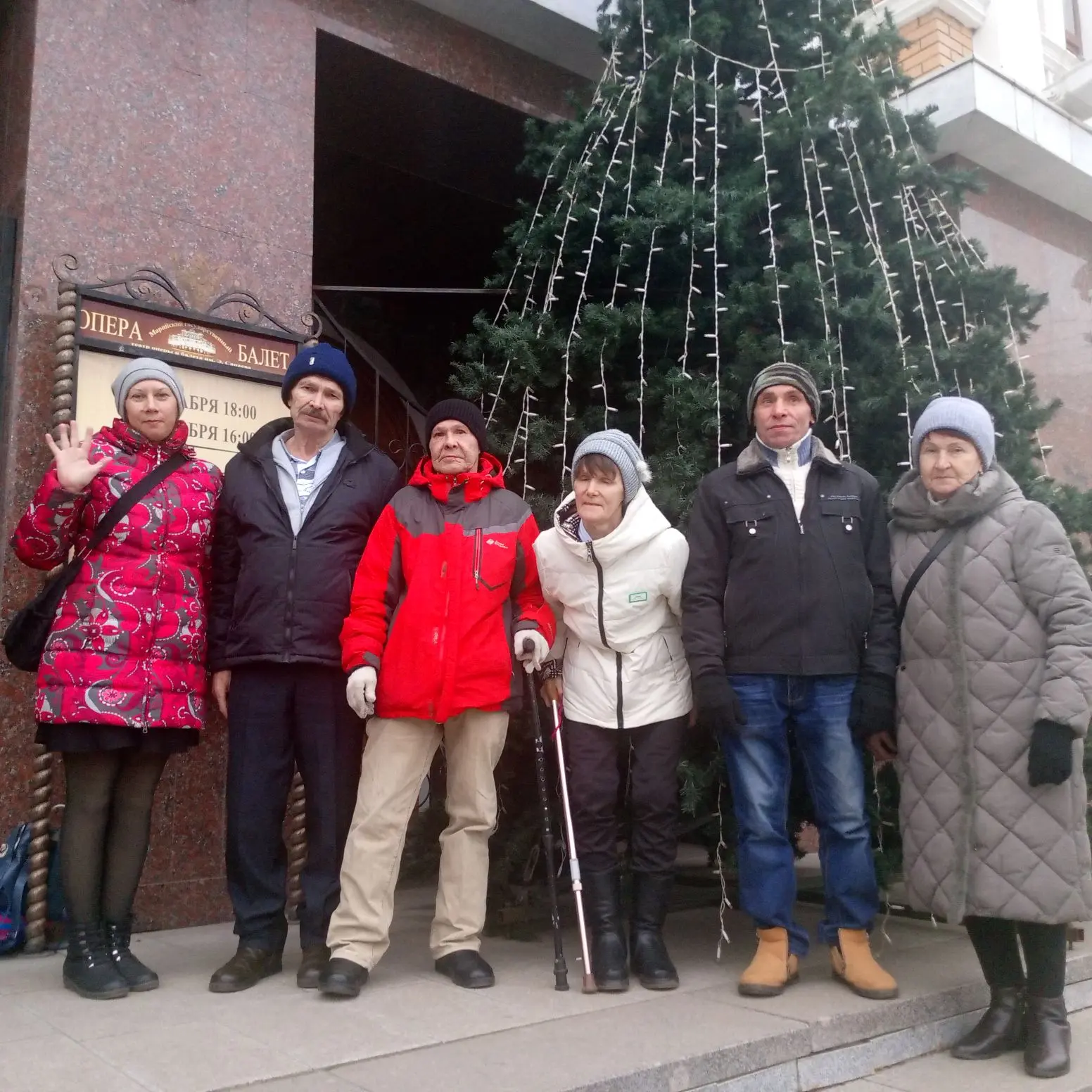 Вдохновляющий день в театре: Жители Кокшайского дома-интерната на празднике Международного дня инвал
