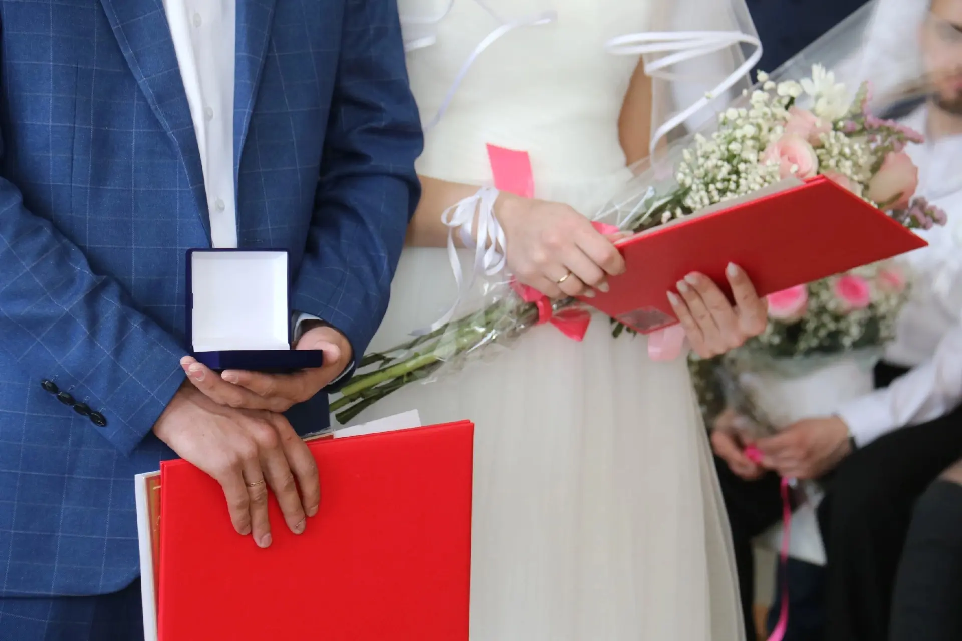 💍Планируете регистрацию брака в 2027: самое время выбрать дату

Многие пары уже сейчас присматриваю