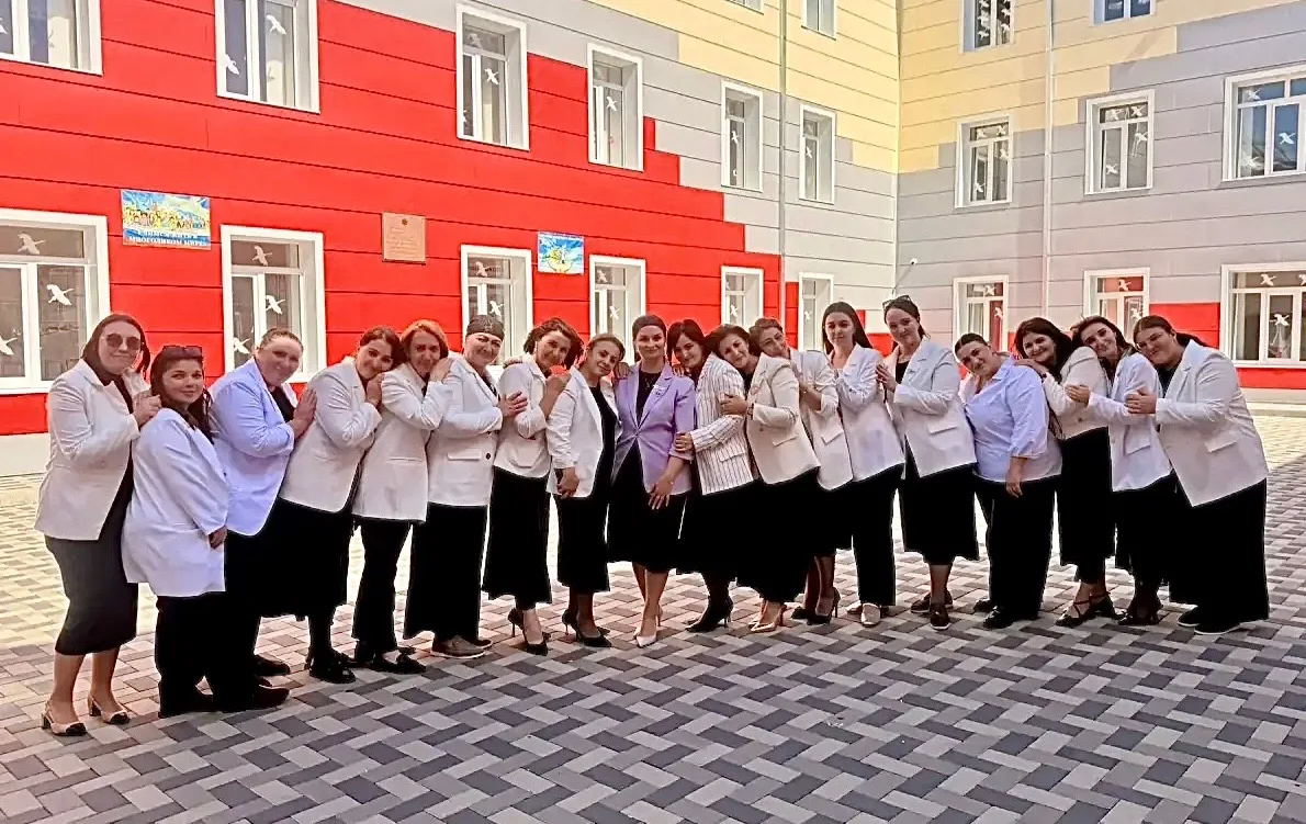 🤍💙❤️«Венец дружбы»: танцевальный символ единства народов России прошел в Усть-Джегутинском районе   